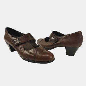 Munro Leann Brown Leather Mary Jane Pumps Size 10.5 Dark Academia Victorian